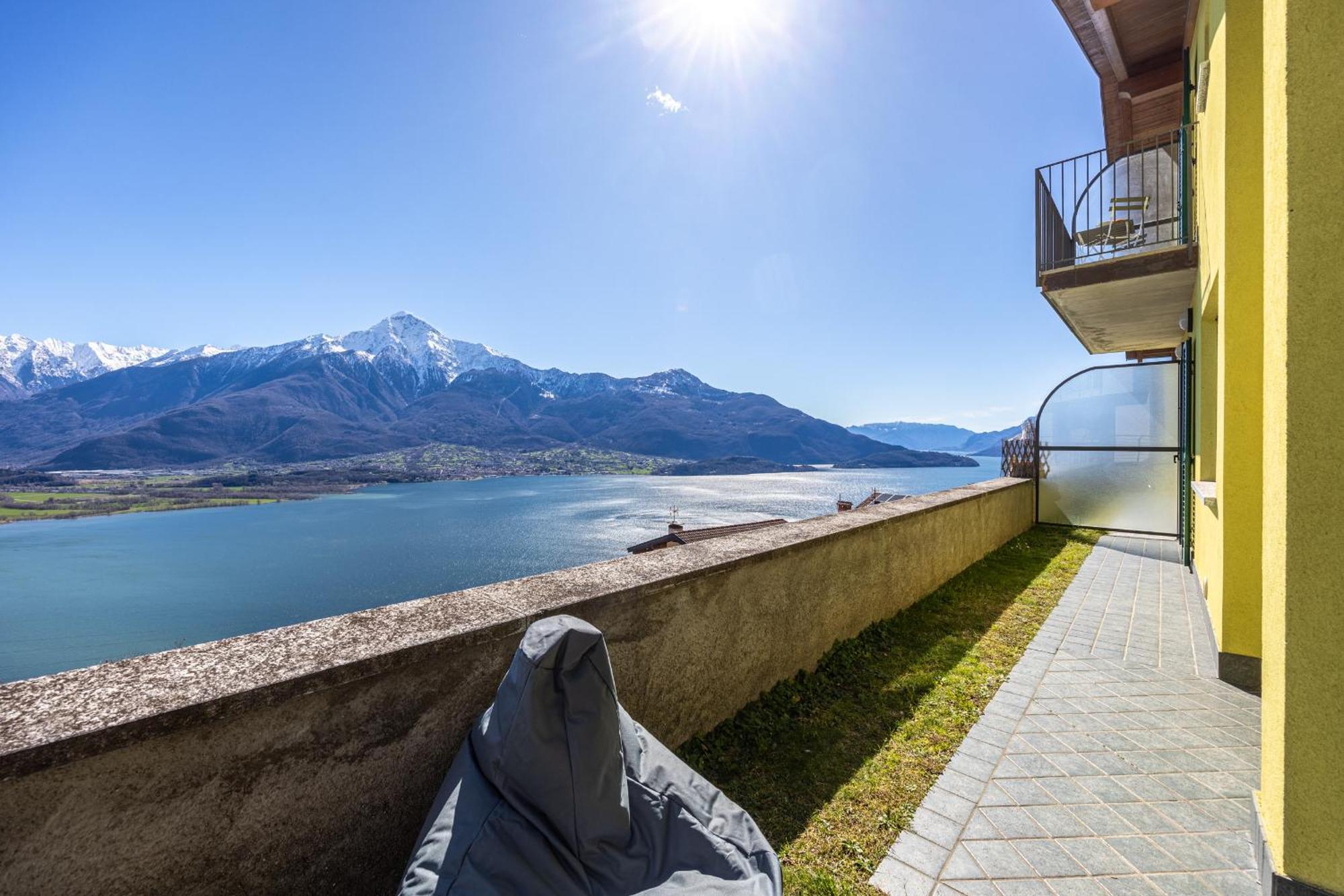 Lago Di Como - Luxury Panoramic Garden - Free Wifi Villa Gera Lario Exterior photo
